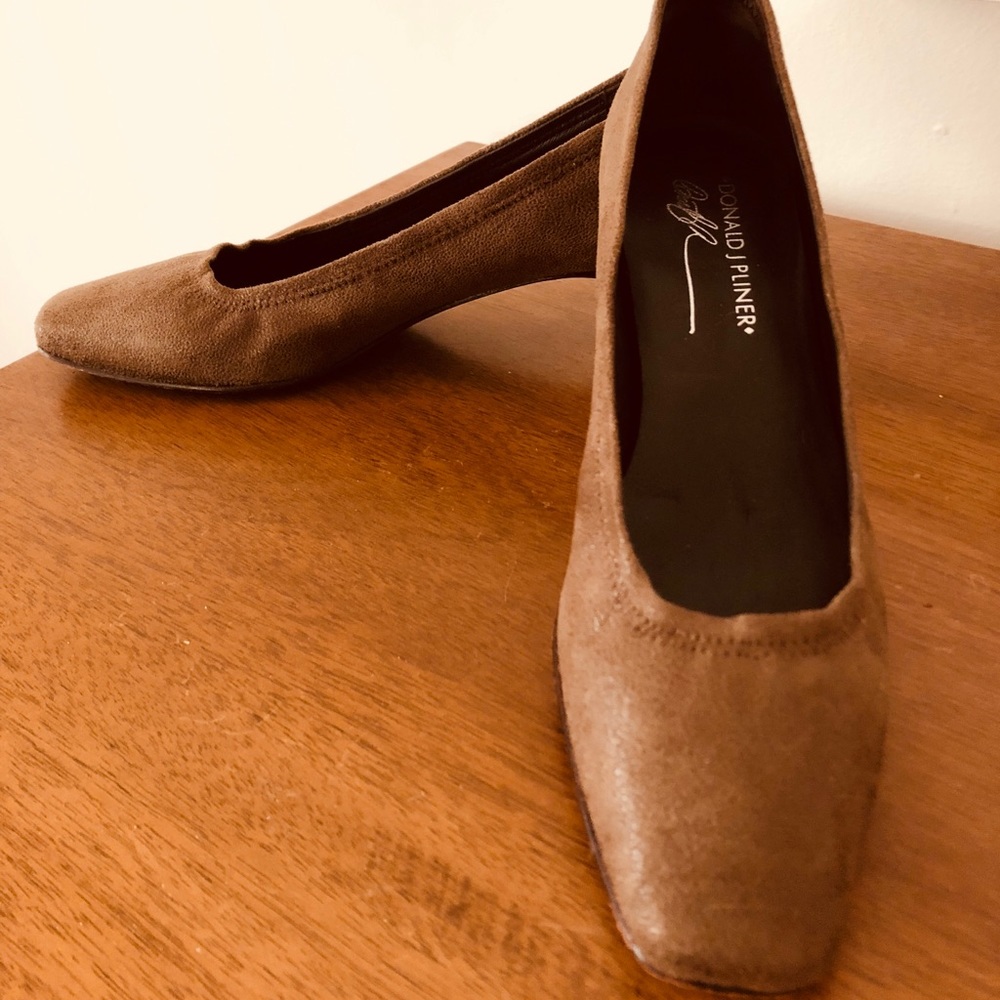 Donald J Pliner Leather (suede look) Heels